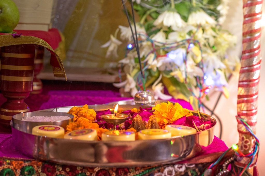 How to Start Puja Store Business in India
