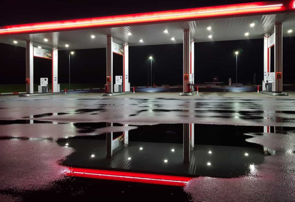 How to Open a Gas Station Business in Connecticut