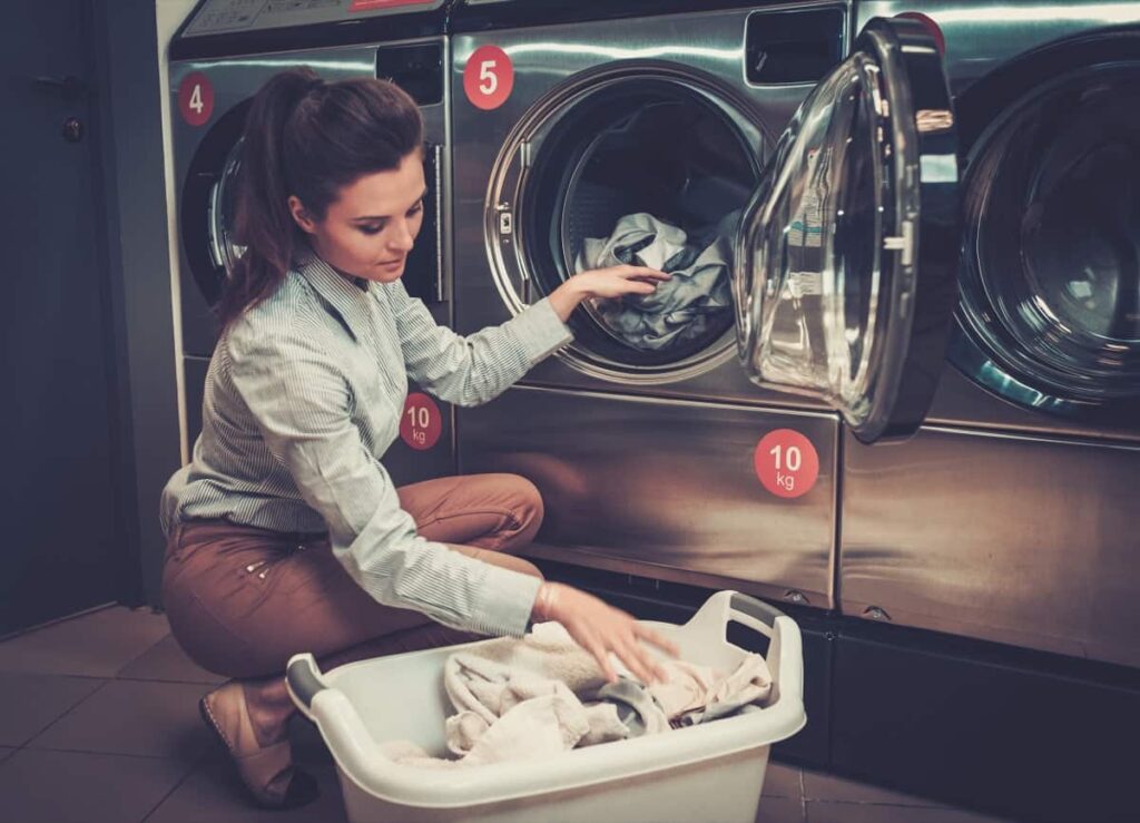 How to Start a Laundromat Business in Connecticut